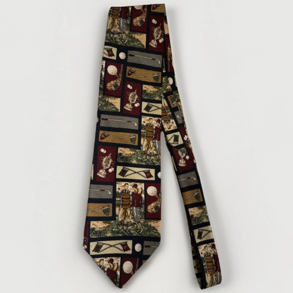Roberta Bridal Golf-Themed Tie in Red and Brown
